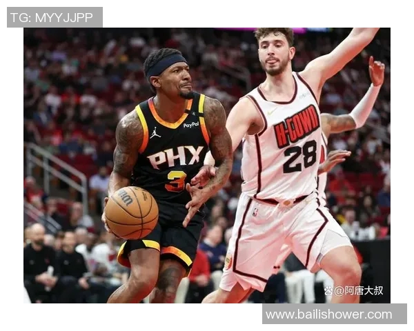 2005年NBA季后赛火箭与小牛首场对决精彩回顾与分析